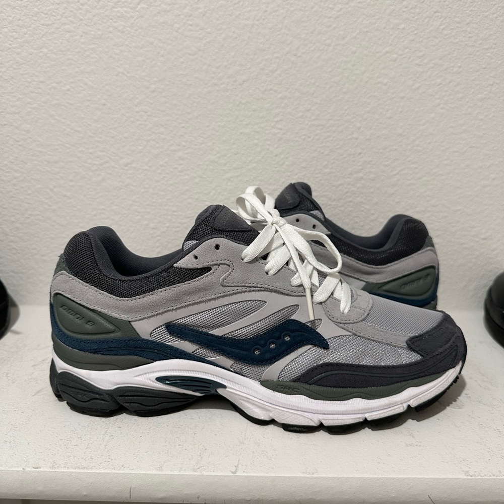 Saucony Gray Blue Green Progrid Omni 9